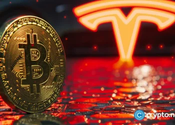 Tesla’s Bitcoin bet hits a speed bump—but the EV giant isn’t selling - 1