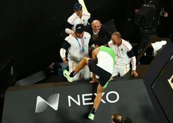 alcaraz celebrating victory