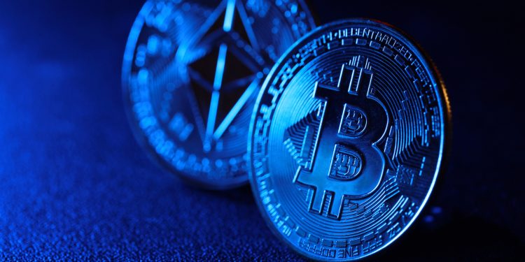 Strategy Marks 100th Bitcoin Buy as BitMine Doubles Down on Ether Despite $8B Loss