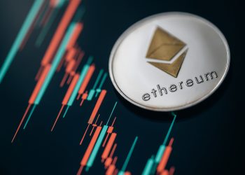 Tom Lee Defends BitMine’s Ethereum Losses as Feature of Long-Term Treasury Bet