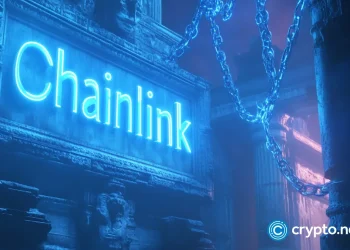 Can Chainlink price break $10 as it clears a compressed SMA ribbon on the 4H chart?