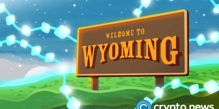 Wyoming targets AI data centers as Bitcoin mining power race grows