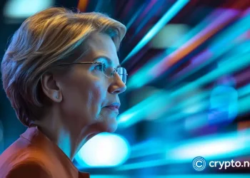 Elizabeth Warren urges SEC to halt record SpaceX IPO - 1