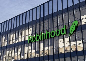 Robinhood’s Tenev: Crypto’s Future Isn’t Memecoins – It’s Real-World Assets Onchain